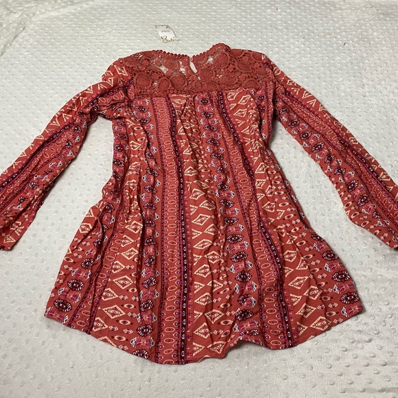 Weekend Blouse (Small) - Picture 2 of 5